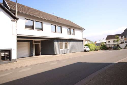 Foto - Haus zum Kaufen in Dahlem 170.000,00 € 347 m²
