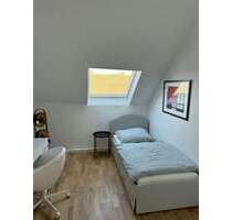 WG-Zimmer in Düsseldorf 899,00 € 15 m²