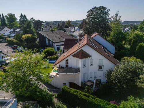 Foto - Wohnung zum Mieten in Kirchheim 900,00 € 81 m²