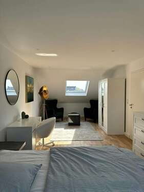 Foto - WG-Zimmer in Düsseldorf 999,00 € 30 m²