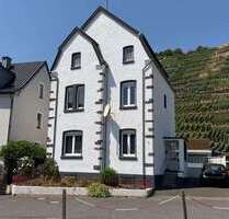 Haus zum Kaufen in Bad Neuenahr-Ahrweiler Walporzheim 329.000,00 € 126.29 m² - Bad Neuenahr-Ahrweiler / Walporzheim