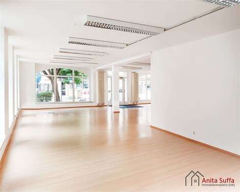 Foto - Einzelhandel in Bad Windsheim 1.050,00 € 137.75 m²