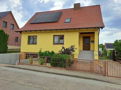 Foto - Haus zum Kaufen in Roßleben-Wiehe 360.000,00 € 165 m²