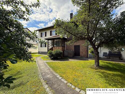 Foto - Haus zum Kaufen in Schwandorf 425.000,00 € 158 m²