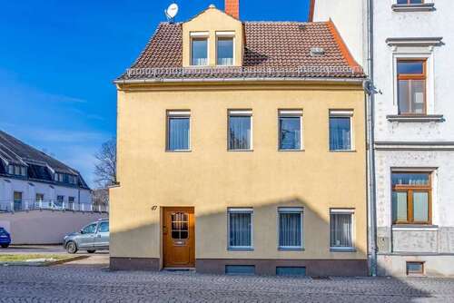 Foto - Haus zum Kaufen in Riesa 119.000,00 € 110.78 m²