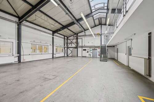 Foto - Halle in Nagold 1.690.000,00 € 783.69 m²