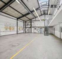 Halle in Nagold 1.690.000,00 € 783.69 m²