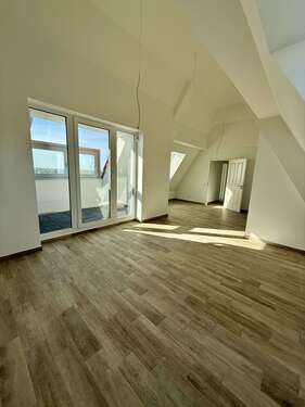 Foto - Wohnung zum Mieten in Sachsen-Anhalt - Magdeburg 1.300,00 € 106 m²