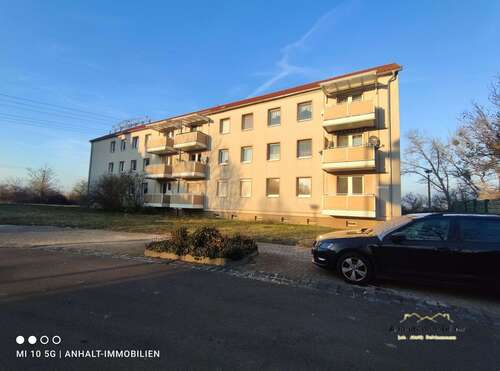 Foto - Wohnung zum Mieten in Bitterfeld 550,00 € 68.1 m²