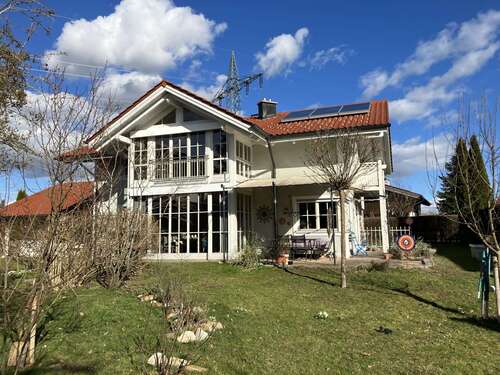 Foto - Haus zum Kaufen in Chieming Egerer 1.190.000,00 € 190 m²