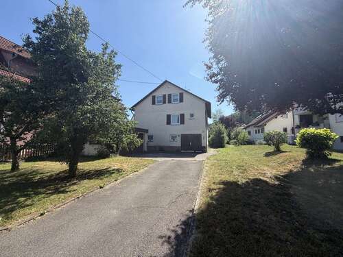 Foto - Haus zum Kaufen in Neckartenzlingen 455.000,00 € 146 m²