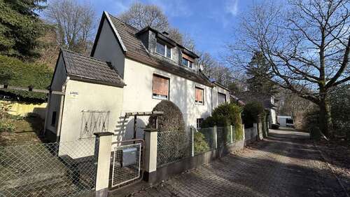 Foto - Haus zum Kaufen in Solingen 149.000,00 € 104.35 m²