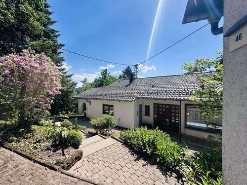 Foto - Haus zum Kaufen in Wilhelmsfeld 410.000,00 € 163 m²