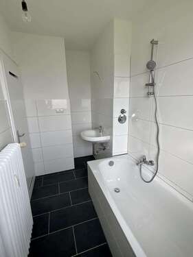 Foto - Wohnung zum Mieten in Wilhelmshaven 549,00 € 80.55 m²