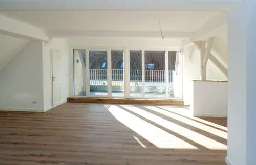 Foto - Wohnung zum Mieten in Magdeburg 1.364,00 € 124 m²