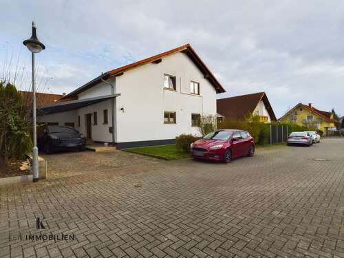 Foto - Haus zum Kaufen in Hütschenhausen 599.000,00 € 264 m²