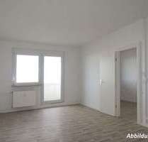 Wohnung zum Mieten in Halle (Saale) 449,85 € 70.37 m²