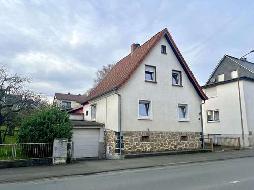 Foto - Haus zum Mieten in Ehringshausen 1.300,00 € 142 m²
