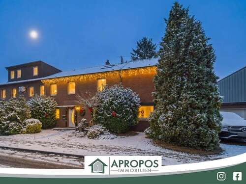 Foto - Haus zum Kaufen in Duisburg 634.900,00 € 192.5 m²