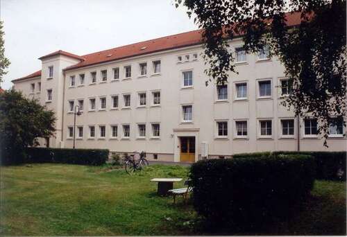 Foto - Wohnung zum Mieten in Braunsbedra 203,00 € 33.8 m²