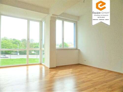 Foto - Wohnung zum Mieten in Dresden 758,10 € 54.15 m²