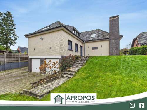 Foto - Haus zum Kaufen in Wachtendonk Wankum 649.900,00 € 158.13 m²