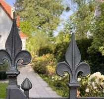 Haus zum Kaufen in Berlin 1.850.000,00 € 265 m²