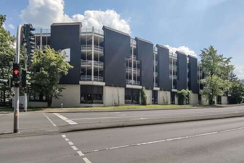 Foto - Spezialgewerbe in Meschede 2.490.000,00 € 2814.5 m²