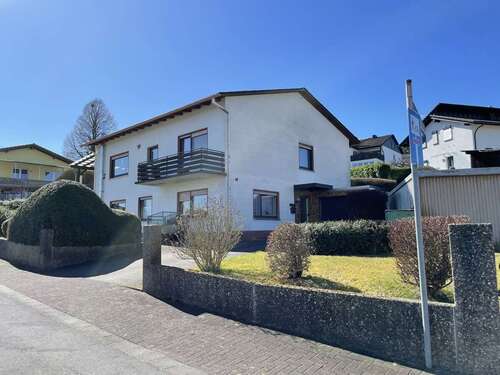 Foto - Haus zum Kaufen in Biebertal Bieber 379.000,00 € 118 m²
