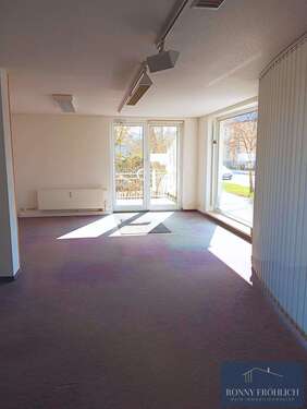 Foto - Büro in Flöha 987,00 € 137 m² - 987,00&nbsp;EUR Kaltmiete, ca.&nbsp; 137,00&nbsp;m&sup2;