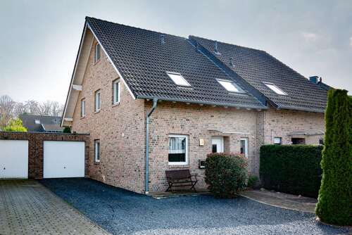 Foto - Haus zum Kaufen in Wassenberg 295.000,00 € 100.83 m²