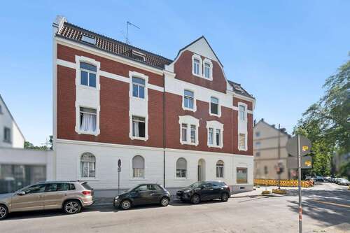 Foto - Haus zum Kaufen in Düsseldorf 1.499.000,00 € 593 m²