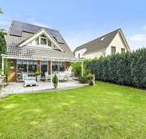 Haus zum Kaufen in Ahrensburg 695.000,00 € 113.53 m²