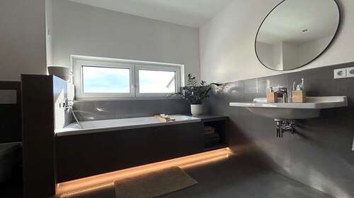 Foto - Haus zum Mieten in Borna 1.590,00 € 135 m²