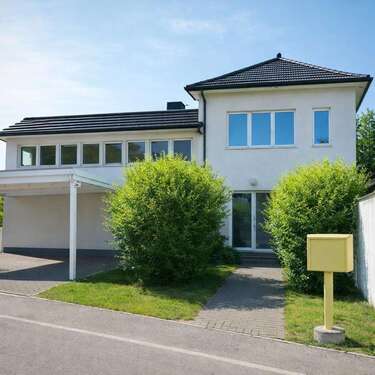 Foto - Haus zum Kaufen in Königs Wusterhausen 1.880.000,00 € 290 m²