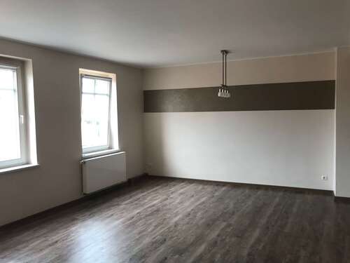 Foto - Wohnung zum Mieten in Rötha 599,00 € 90 m²
