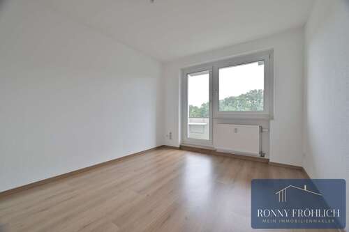 Foto - Wohnung zum Mieten in Mülsen 365,00 € 56.18 m²