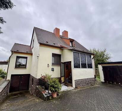 Foto - Haus zum Kaufen in Halle 299.000,00 € 120 m²