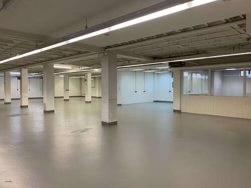 Foto - Halle in Frankfurt am Main 2.850,00 € 500 m²