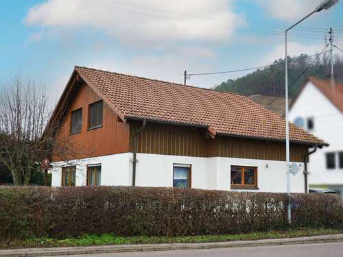 Foto - Haus zum Kaufen in Schwäbisch Gmünd 380.000,00 € 140 m²