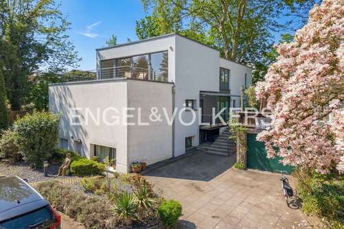 Foto - Haus zum Kaufen in Köln - Rodenkirchen 2.550.000,00 € 281 m²