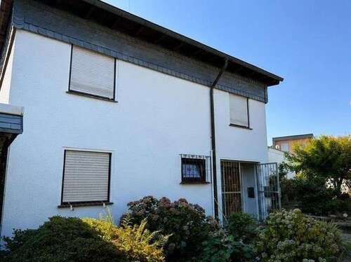 Foto - Haus zum Kaufen in Leverkusen 495.000,00 € 140 m²