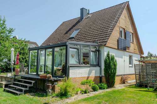 Foto - Haus zum Kaufen in Neustadt 220.000,00 € 152.39 m²