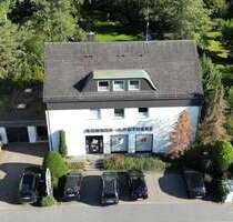 Büro in Bubenreuth 2.250,00 € 150 m²