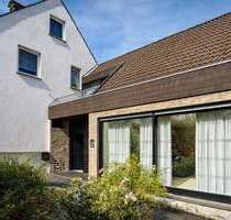 Haus zum Kaufen in Oerlinghausen 289.000,00 € 192.97 m²