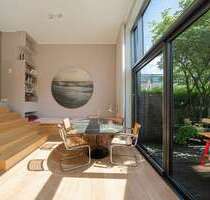 Haus zum Mieten in Hamburg 4.950,00 € 180 m²