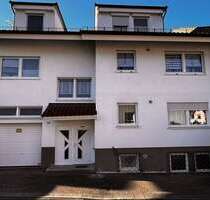 Haus zum Kaufen in Kämpfelbach 750.000,00 € 305 m²