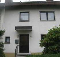 Haus zum Kaufen in Waldershof 275.000,00 € 124 m²