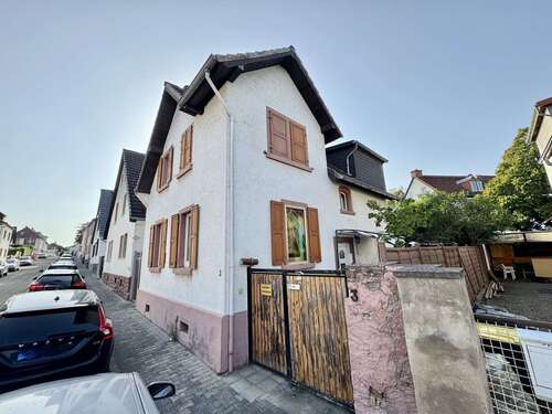 Foto - Haus zum Kaufen in Nierstein 280.000,00 € 156 m²