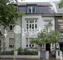 Haus zum Kaufen in Duisburg 215.000,00 € 216 m²